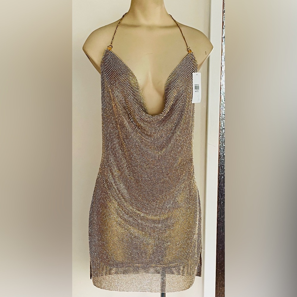 GOLD SEXY DRESS, BACKLESS, RHINESTONES, SIZE SMALL, NEW, SEXY